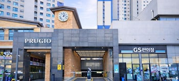 el stay hotel residence