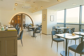 el stay hotel residence