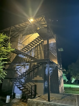 the den at yala