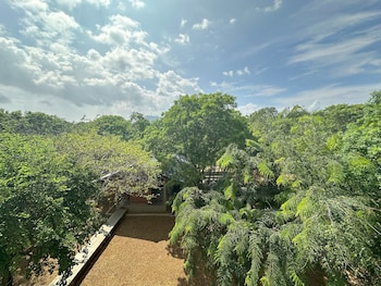 the den at yala