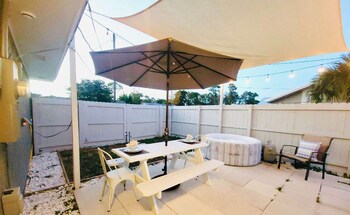 Stunning 4Bd Jacuzzi - 4 Min To Beach Panama City,,2 star