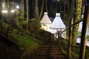 Regan Luxcamp By Digihub Hospitality,,2 star