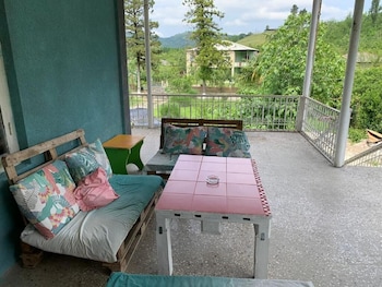 guesthouse pillows