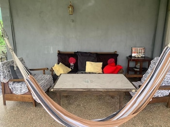 Guesthouse Pillows,,3 star