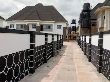 boston residence limited
