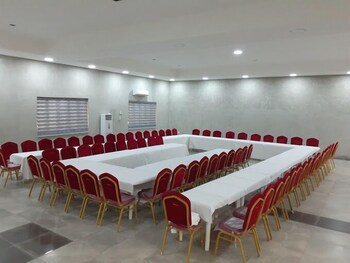 boston residence limited