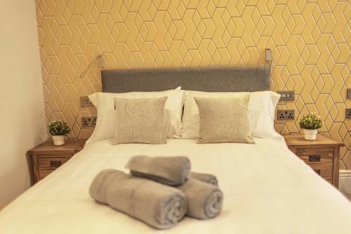 rooms at the vault