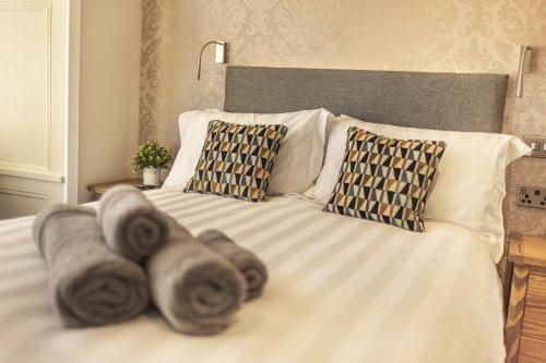 rooms at the vault