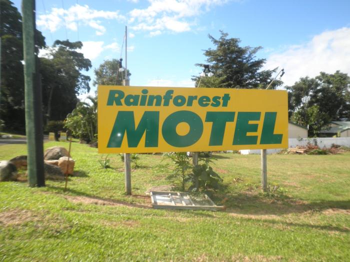 rainforest motel