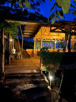 Aika Sunrise B&B,,3 star