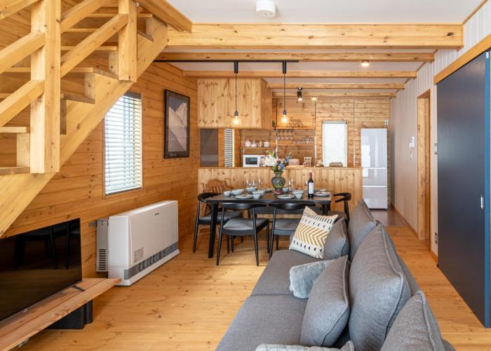 creekside chalets hakuba