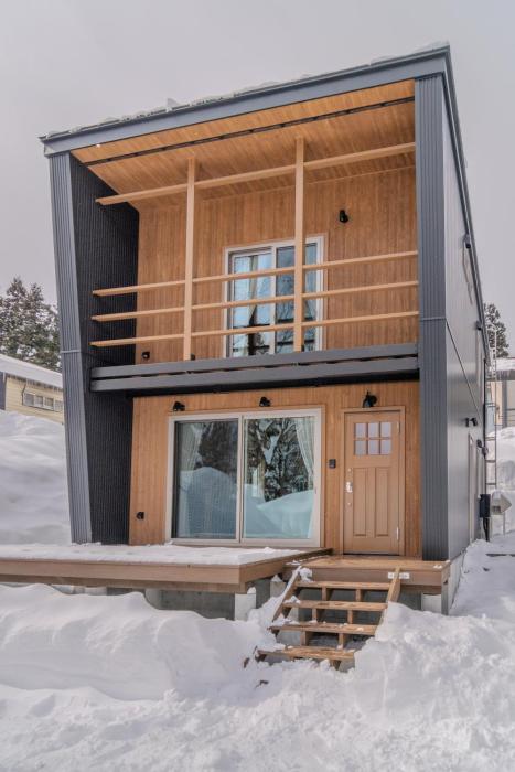 creekside chalets hakuba