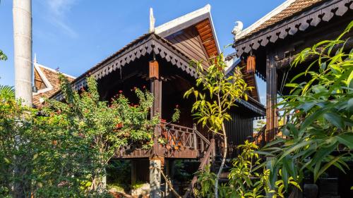 khmer lodge