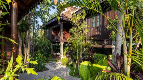 khmer lodge