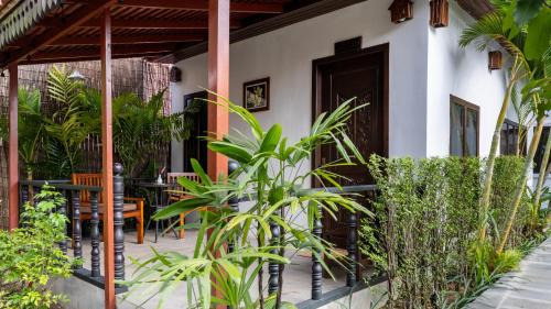 khmer lodge