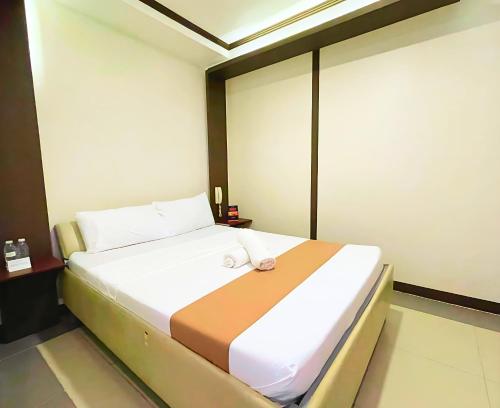Hidden Key Inn Tarlac,,3 star