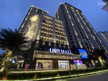 d le roi soleil premium suites