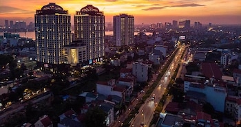 d le roi soleil premium suites