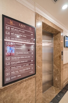 d le roi soleil premium suites