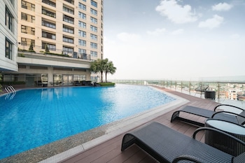 d le roi soleil premium suites