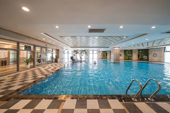d le roi soleil premium suites