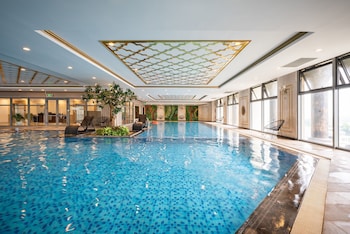 d le roi soleil premium suites