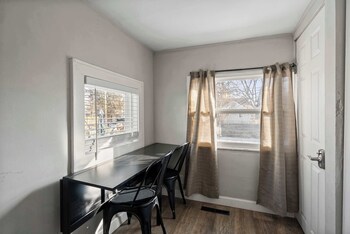 the cozy bellows retreat for 4