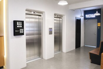 naia apart hotel miraflores