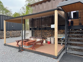 Sauna&Villa Takibi,,4 star