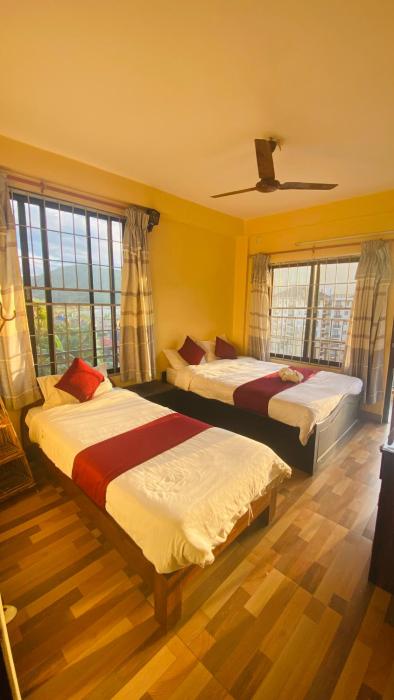 jungle front lodge