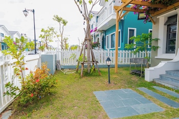 luxury 3 br la fleur villa novaworld pt