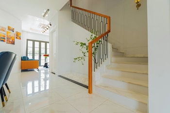luxury 3 br la fleur villa novaworld pt