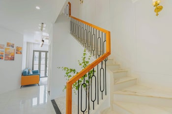 luxury 3 br la fleur villa novaworld pt