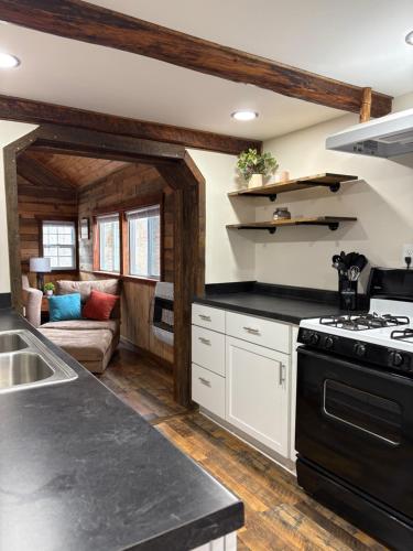 newly listed private 25 acre escape near red river gorge