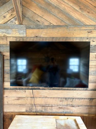 newly listed private 25 acre escape near red river gorge