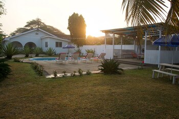 Cool Villa Guest House,,3 star