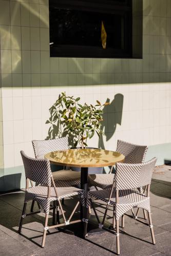 The Old Clare By Ode Hotels,Darlinghurst>>Chippendale,5 star