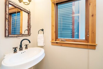Viking Lodge Condos - Telluride Ski Resort,,3 star