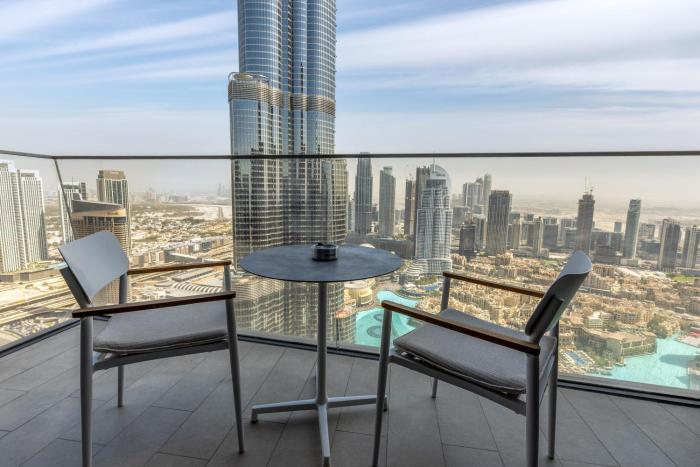 maison privee luxury apt w spectacular burj khalifa views