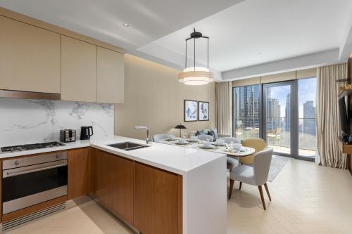 maison privee luxury apt w spectacular burj khalifa views