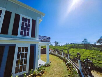 private villa by the tea estate