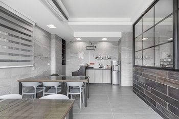 Siricoast House,,3 star