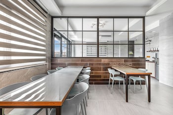 Siricoast House,,3 star