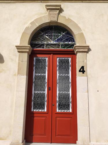 St Lazaros Studios 2,,2 star