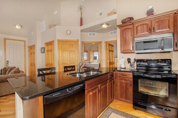 Estes Park Co Condos,,3 star