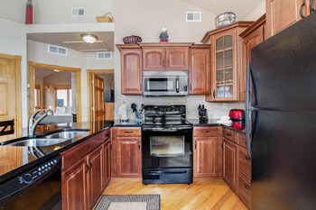 Estes Park Co Condos,,3 star