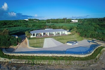 st maire yoron