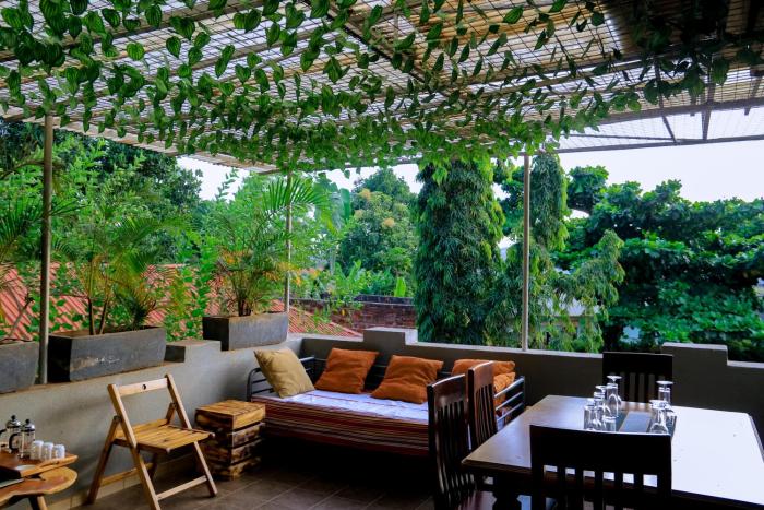 entebbe coffee lodge