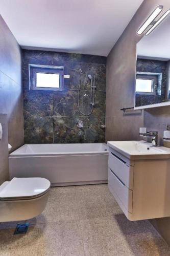 luxury apartments przno