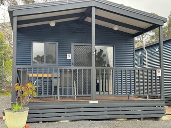 St Arnaud Caravan Park,,1 star